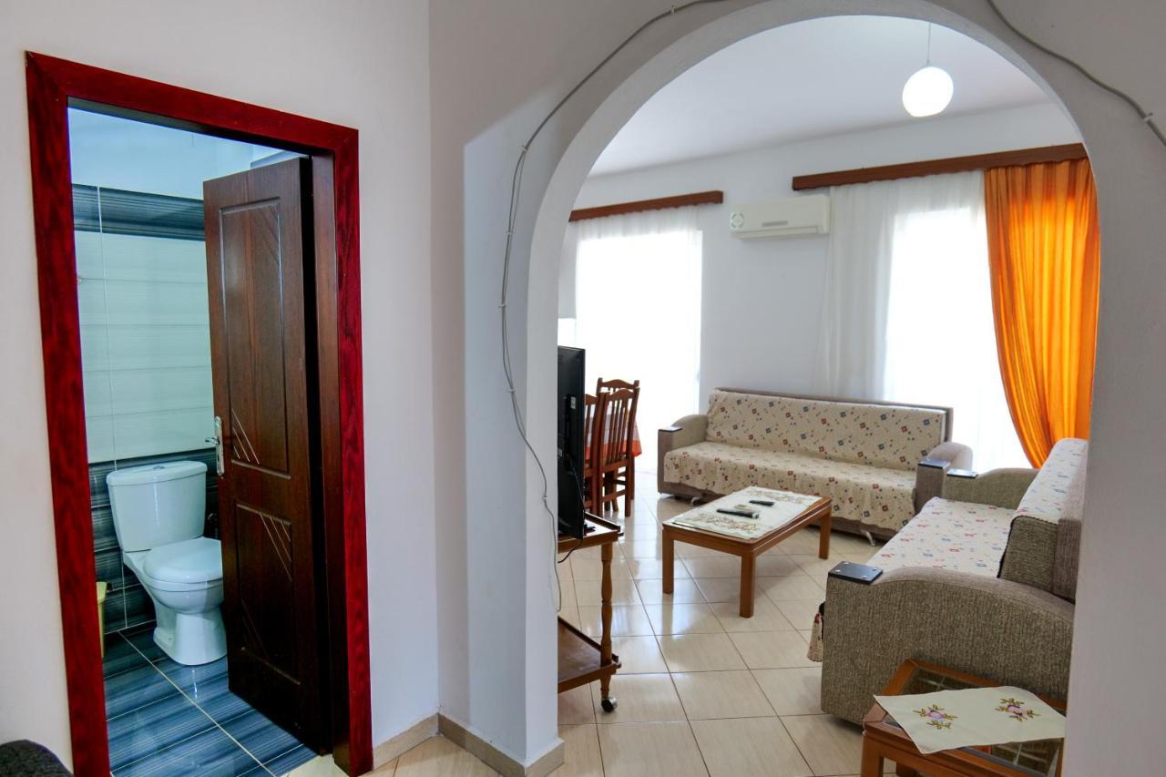 Hotel Ilias House Ksamil Esterno foto